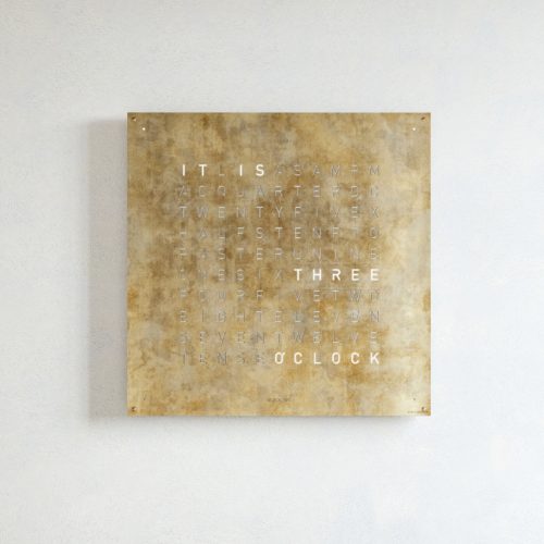 qlocktwo-silver-gold