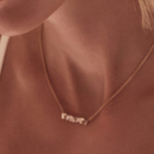 roos-links1-collier